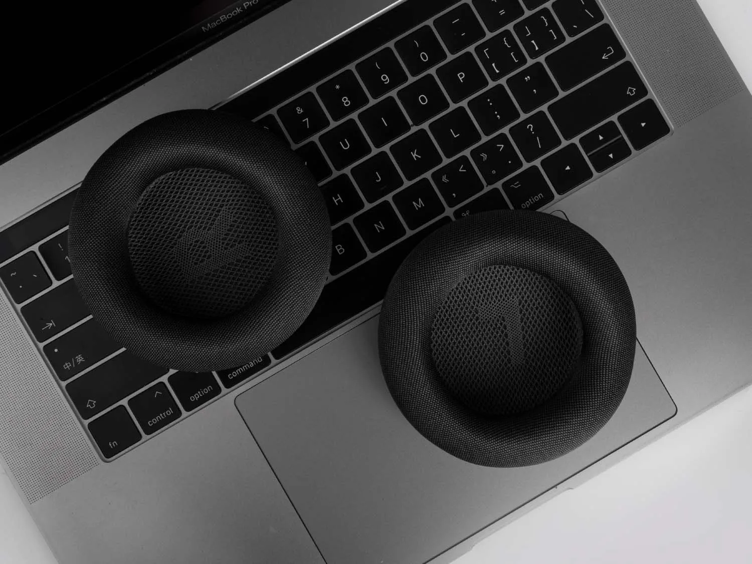 Earphone pads For Corsair Virtuoso MAX Earpads headphones Earmuffs Soft Memory Covers Sponge Protein