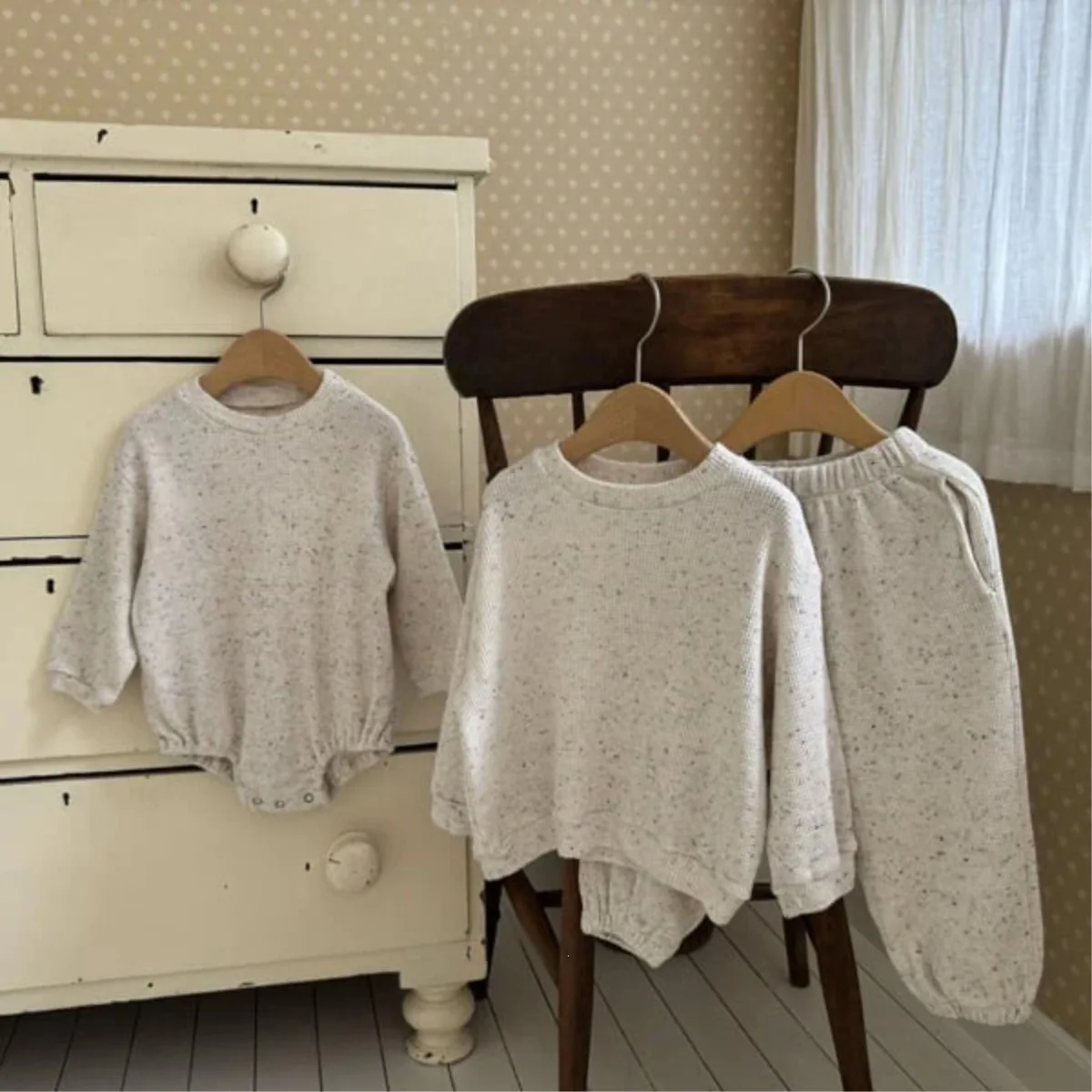 Autumn Baby Casual Clothes Set Children Long Sleeve Dot Sweatshirt + Pants 2pcs Suit Toddler Sportwear Outfits  -125