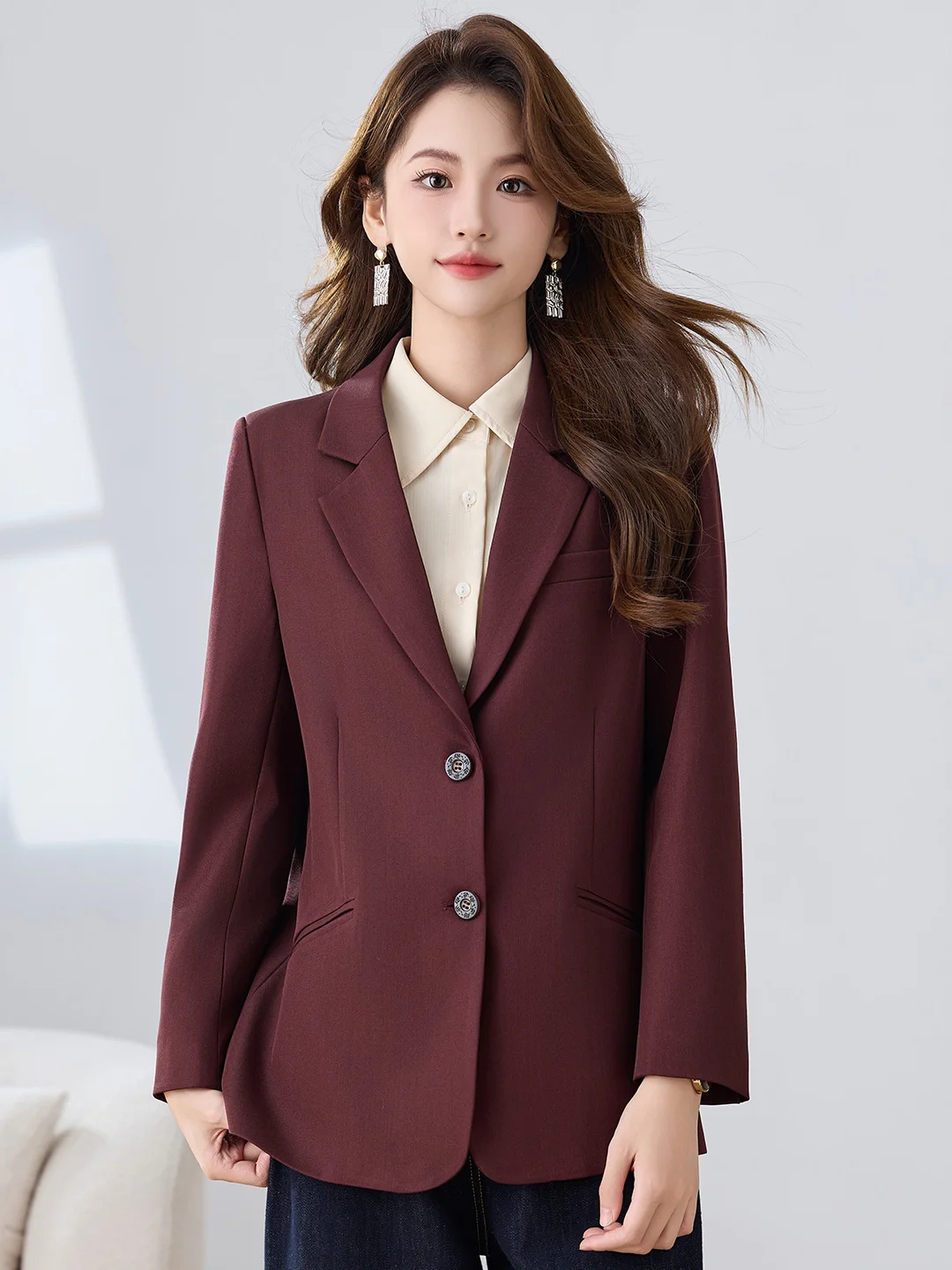 

Elegant Professional Women's Suit Jacket Long Sleeve Commute Fashionable Autumn 2025 Polyester Fiber Full Lined Single Button
