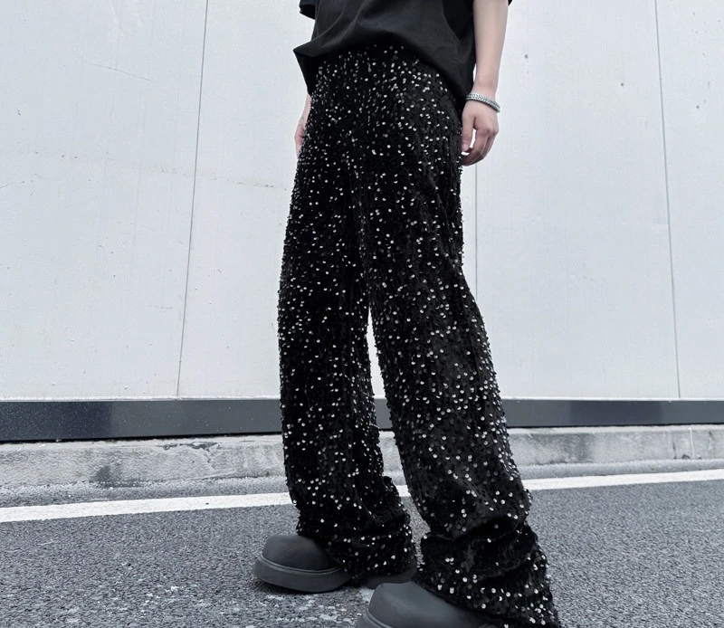 black pant