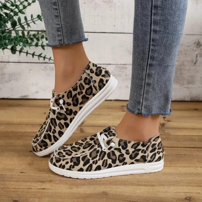 Female Shoes on Sale 2023 New Round Head Women\'s Flats Outdoor Casual Flats Women Leopard Lace Up Flat with Ladies Shoes Zapatos