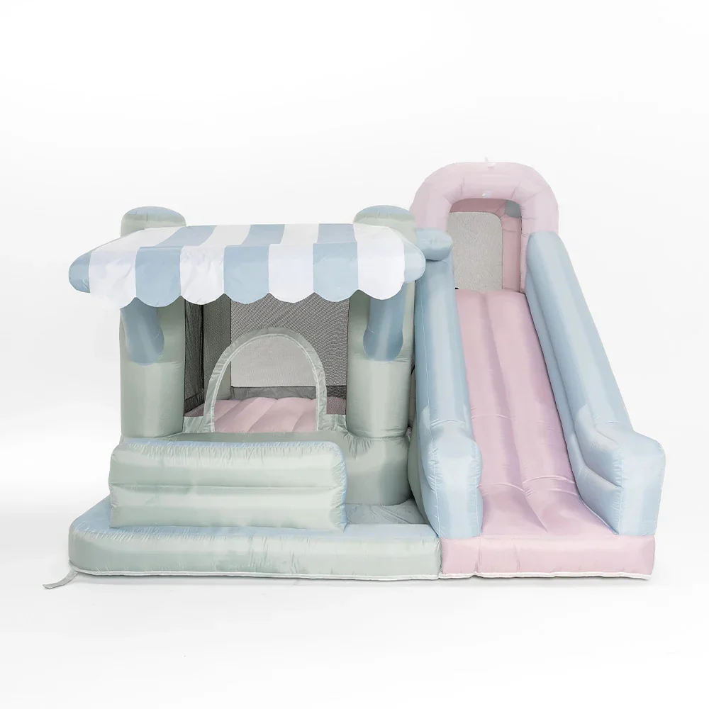 

Children's Playground Inflatable water slide, Bounce House with Water Slide PVC and a 1100W Air blower Market Splash
