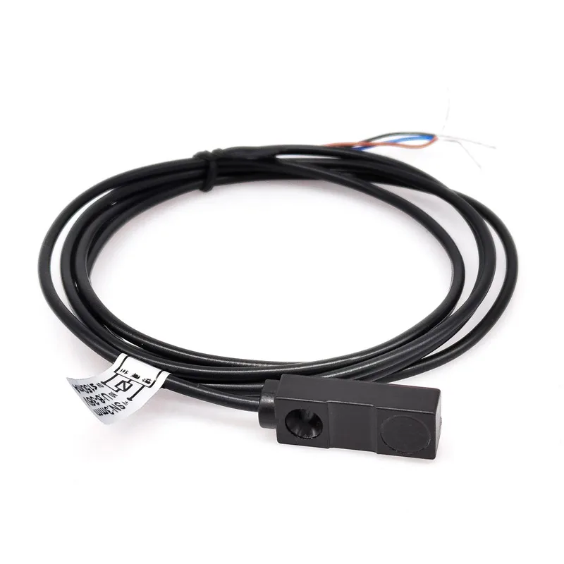 10Pcs TL-W3MB1 TL-W3MC1 TL-W1R5MB1 TL-W1R5MC1 Inductive Proximity Sensor 3-Wire Metal Detector