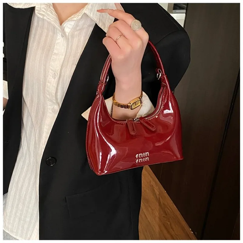 

Niche Design Women's Handbags Premium Texture Stylish & Unique Top-Handle Crossbody Bags, Ideal for Daily Wear, Parties & Travel