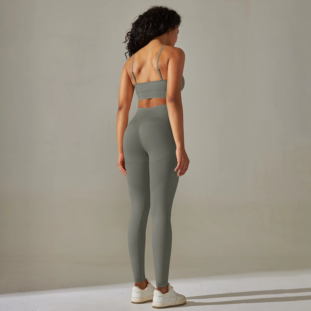 Hamidou Summer Gym Sports Yoga Set Women's Sports Pants Beautiful Back Sexy Strap Bra Yoga Sport Bra Yoga Set Customizable Logo