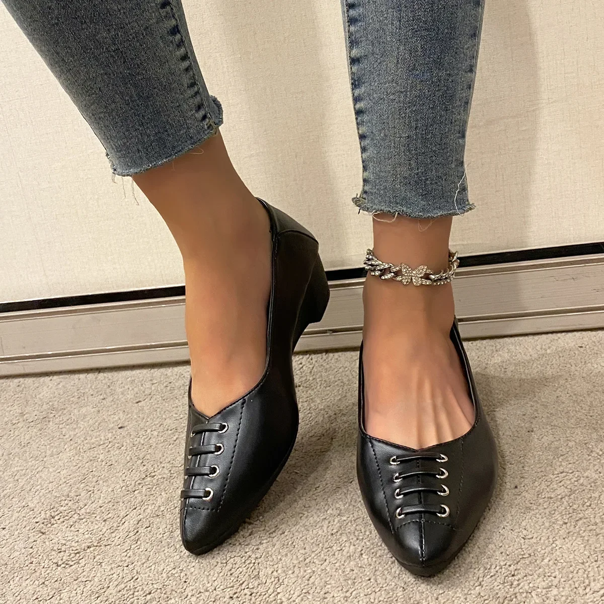 Classic Black Women's Pu Leather Oxford Flats Spring New Wedges Heel Woman Office Shoes Pionted Toe Pumps Plus Size 43