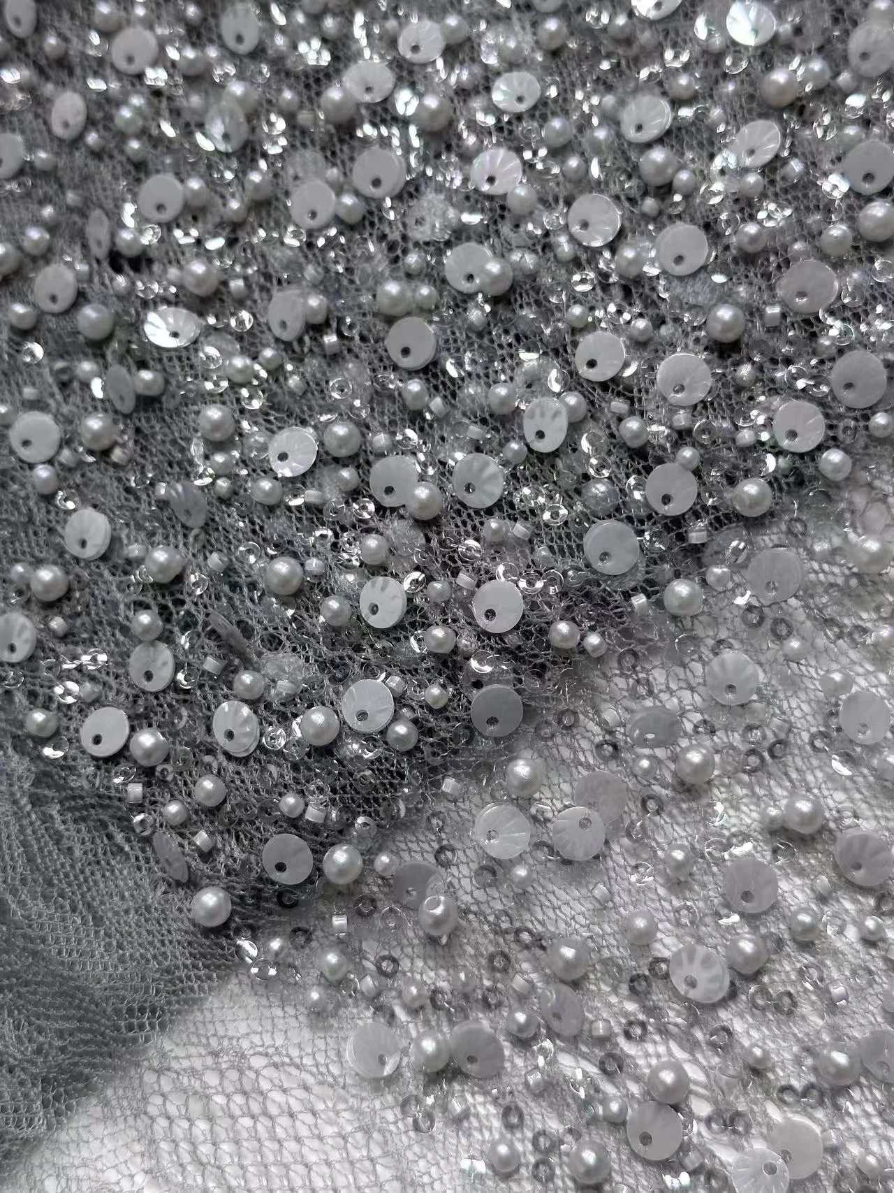 5Y الفاخرة الفرنسية الترتر أقمشة الدانتيل 2026 جودة عالية النيجيري الأفريقي مطرز أقمشة الدانتيل المرأة فساتين حفلات الزفاف TP1828