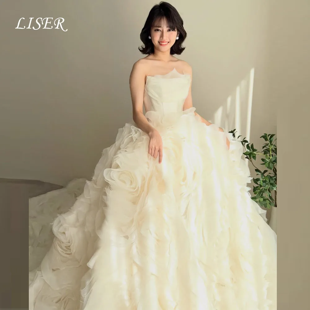 

Liser Strapless A-Line Simple Korea Wedding Dresses Tulle Silk Ball Gown Customize Photo Shoot Elegant Bridal Gowns 웨딩드레스