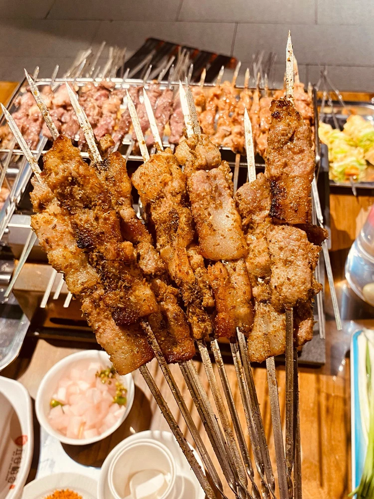 

Commercial Soft Ice Cream Machine LCD Display Ice Cream Maker Desktop Stainless Steel 2+1 Flavors Ice Cream Machine