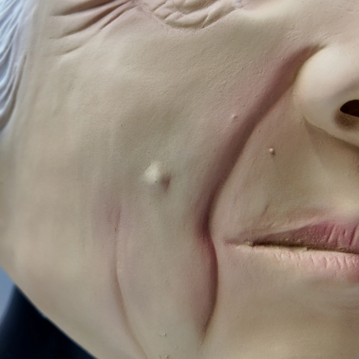 Königliche Latex-Maske für Erwachsene: Realistische Alter-Mann-Gesichtsmaske für Halloween, Cosplay und Partys – Detail 10