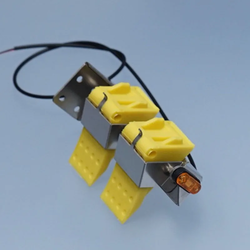 1 paire de pantoufles en caoutchouc pour pneus, Support coulissant, feux de Position pour camion Tamiya RC 1:14 pour voiture SCANIA 770S Arocs TGX LESU