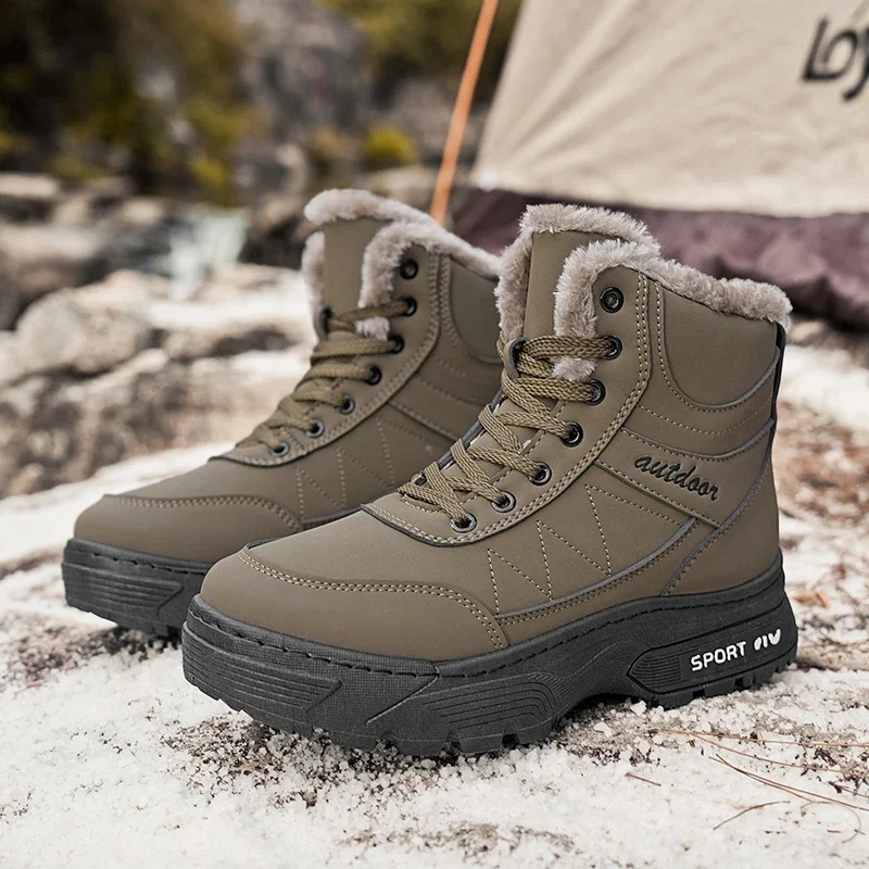 Nuevas botas de nieve concisas para parejas en oferta, zapatos de senderismo resistentes antideslizantes para exteriores para hombre, botas cálidas ligeras a prueba de agua para hombre