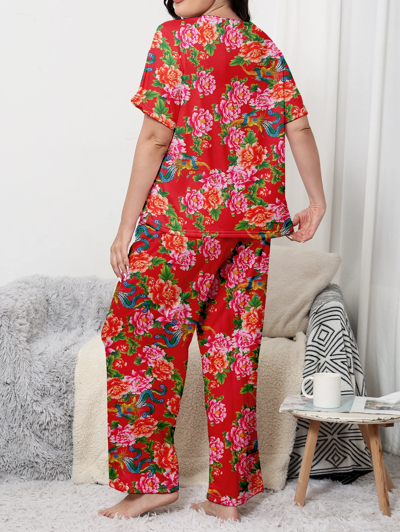 Duży damski zestaw do wyposażenia domu Northeastern Flower Printed Short rękaw Top & Long Pants Piżama 2-częściowy zestaw