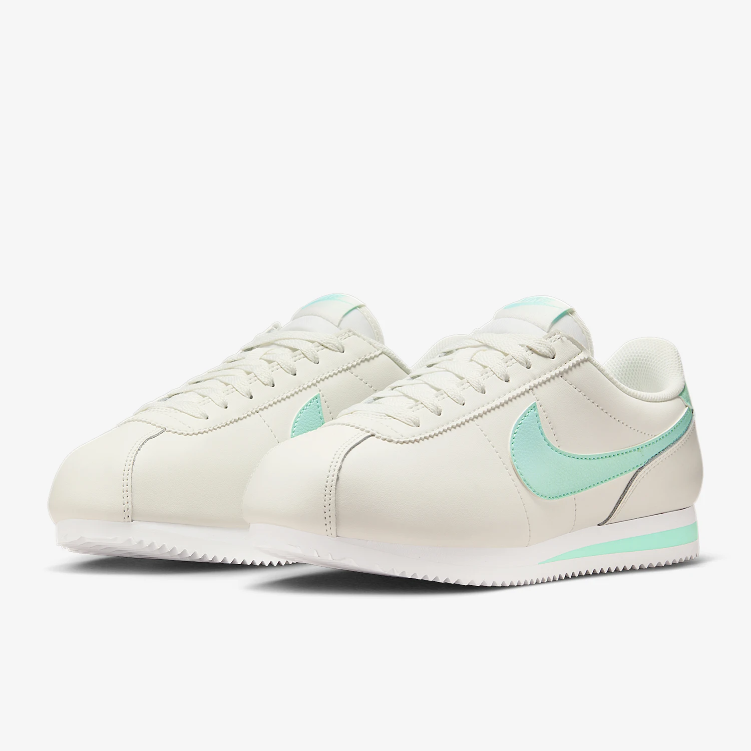 

Легкая повседневная женская спортивная обувь Nike из натуральной кожи Cortez DN1791-113