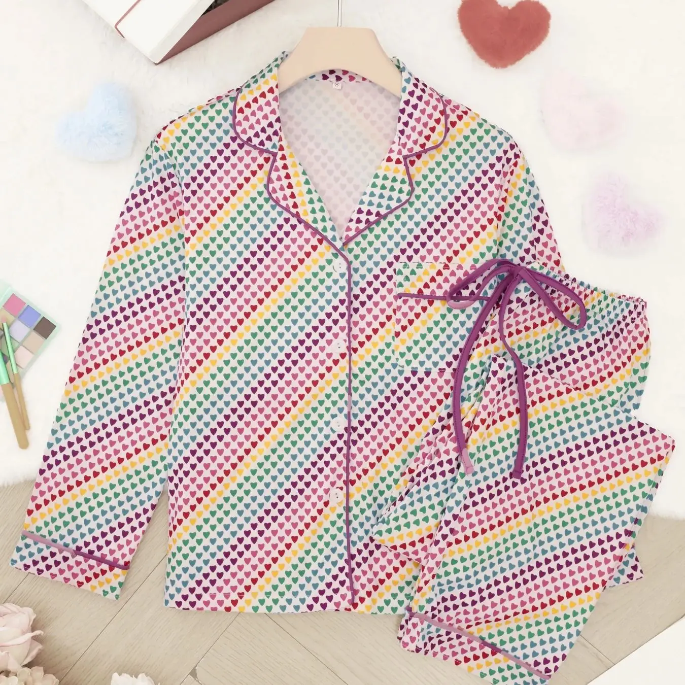 

Женский пижамный комплект Yuanqi Rainbow Love с принтом в полоску, отложным воротником, длинными рукавами, брюками, домашняя одежда в стиле дофамин