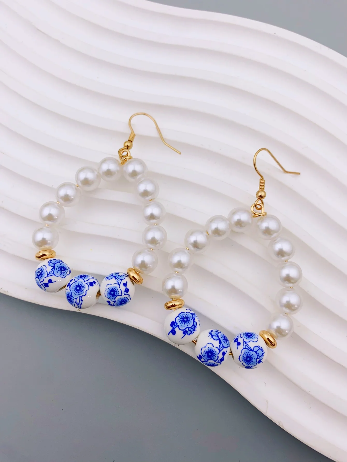 Fashionable Ceramic and Pearl Earrings with Chinese Characteristics, for Women's Daily Wear and Decorations