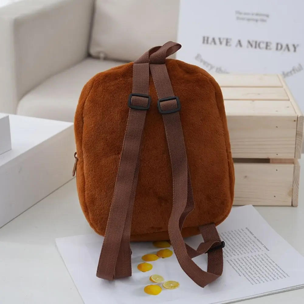 Plush Capybara Capybara Plush กระเป๋าเป้สะพายหลังสัตว์การ์ตูนตุ๊กตา Capybara Crossbody กระเป๋าน่ารักผ้าฝ้ายกระเป๋าสะพายการ์ตูน