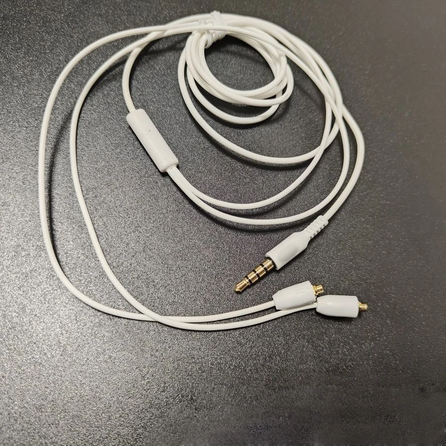 Updated Earphone Audio Cable Modified 3.5mm To MMCX Port With Remote mic Headphone Line