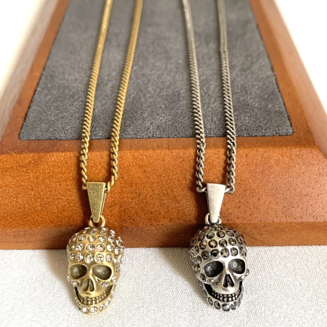 

Europe Designer Black Crystal Double Layer Skull Necklace Man Women Luxury Jewelry Halloween Gift Punk Boho Goth Trend