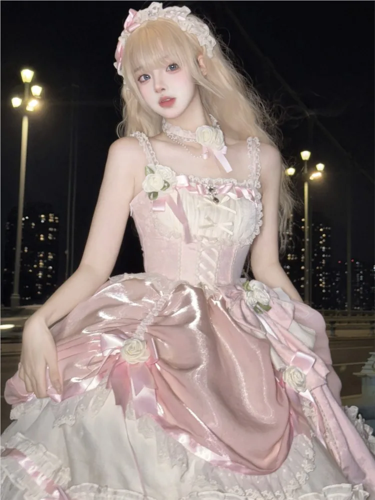 

Elegant and refined wedding date birthday coming-of-age ceremony flight diary dress