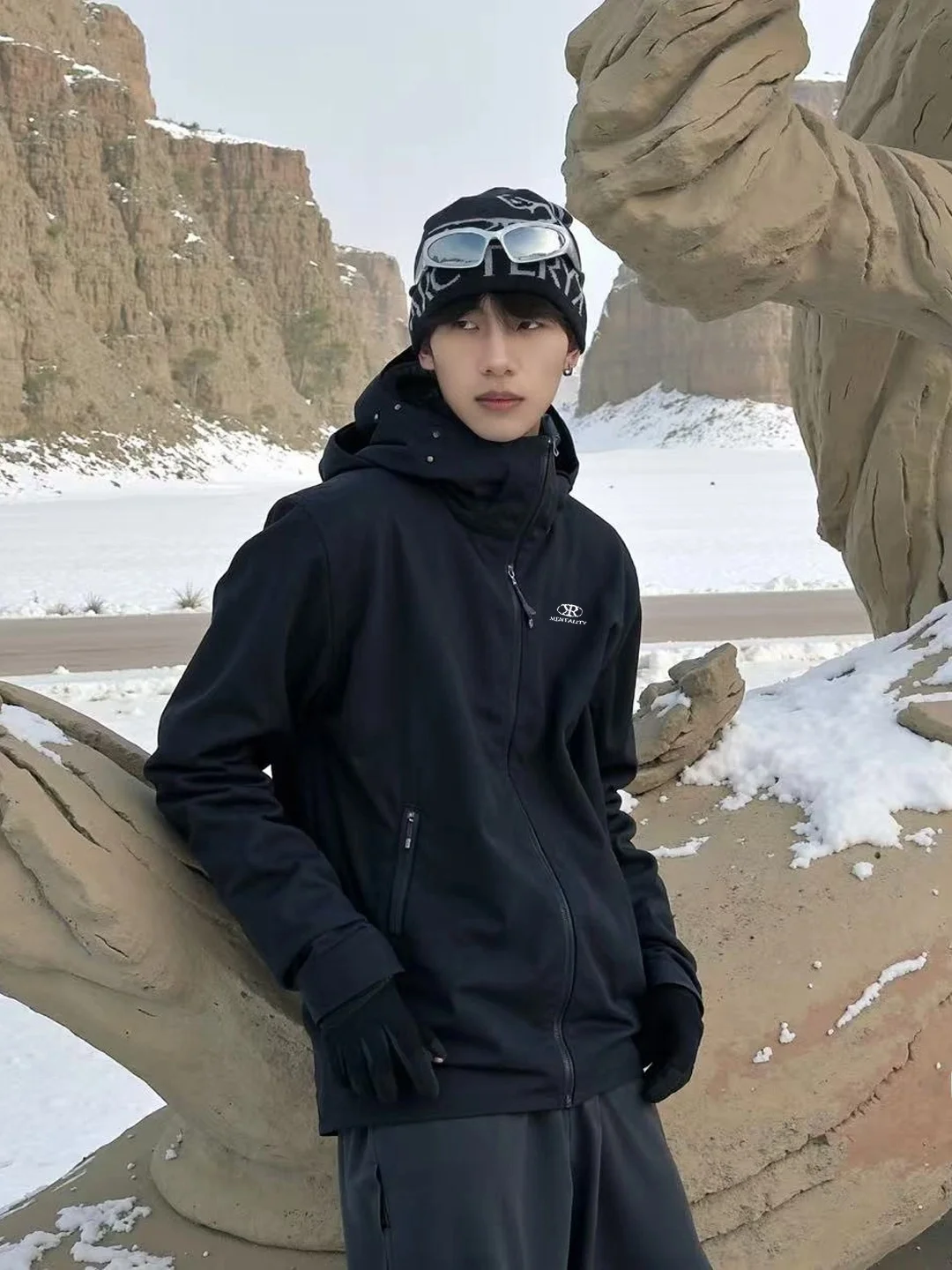 American Functional Black Jacket Men's Outdoor Hiking Climbing Coat Cleanfit Three-Proof Hat Jacket Youth Casual Autumn