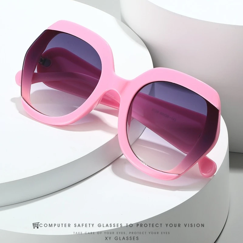Unisex New Fashion Classic Oversized UV400 Sunglasses Retro Large Frame Outdoor Driving High Quality Personalized Sun Glasses