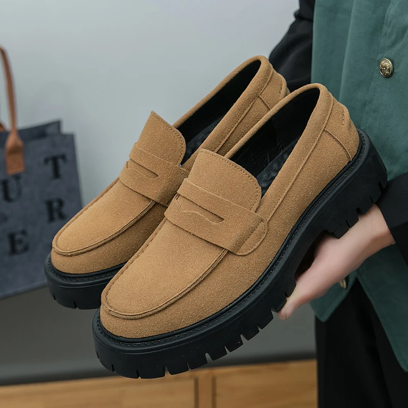 

Men Loafers with Thick Soles Comfortable Non Slip Breathable Fashionable Men Casual Shoes Sizes 38-46
