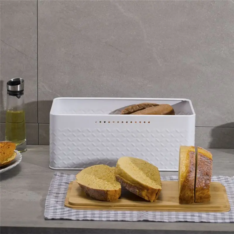 A67M-Bread Bin,Innovative Bread Box Thanks To Carbon Coating,With Integrated Ventilation Holes,Including Bamboo Lid
