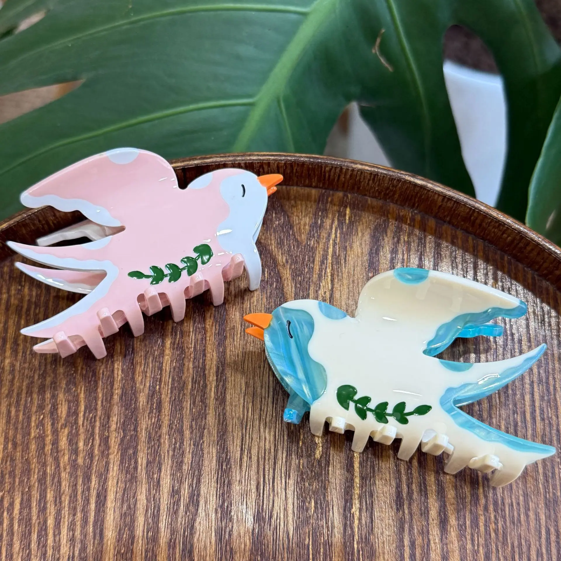 Nuevo acetato lindo dibujos animados Animal pájaro golondrina acetato garra Clip para mujeres niñas Clip para el cabello Accesorios