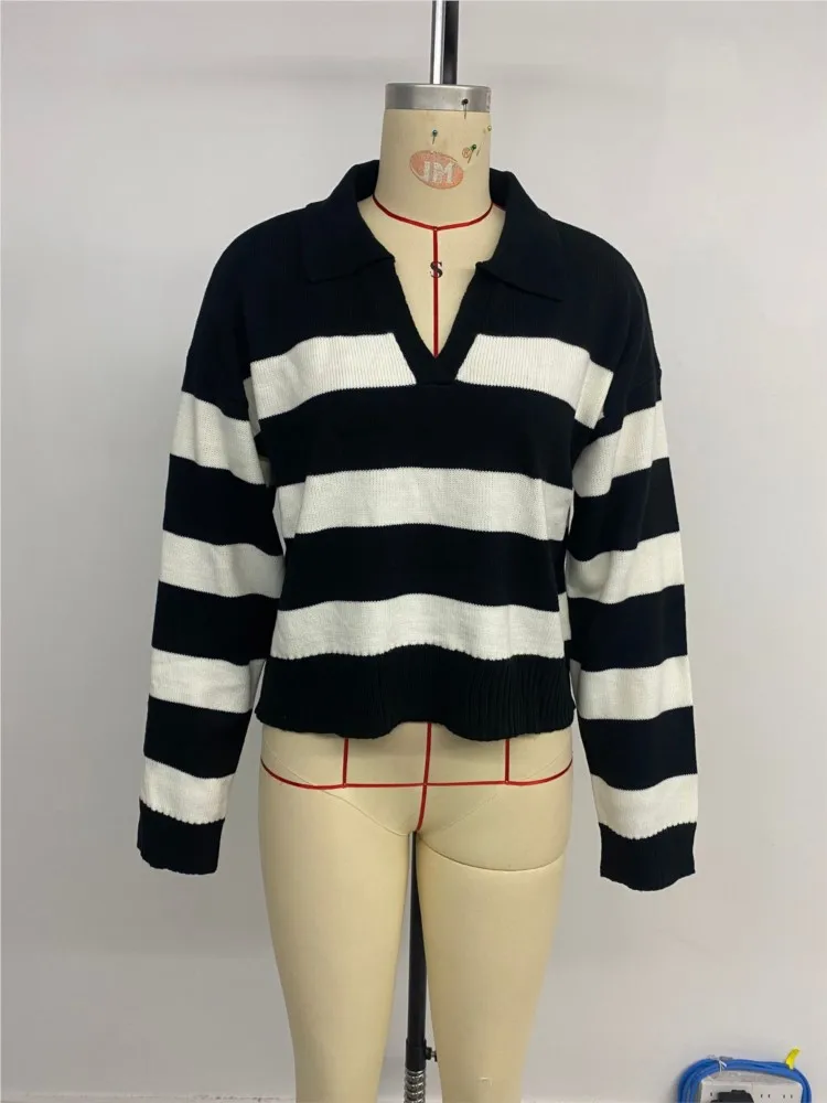 가을 겨울 여성 캐주얼 니트 스웨터 세련된 라펠 컬러 블록 스트라이프 풀오버 스웨터 우아한 여성 의류