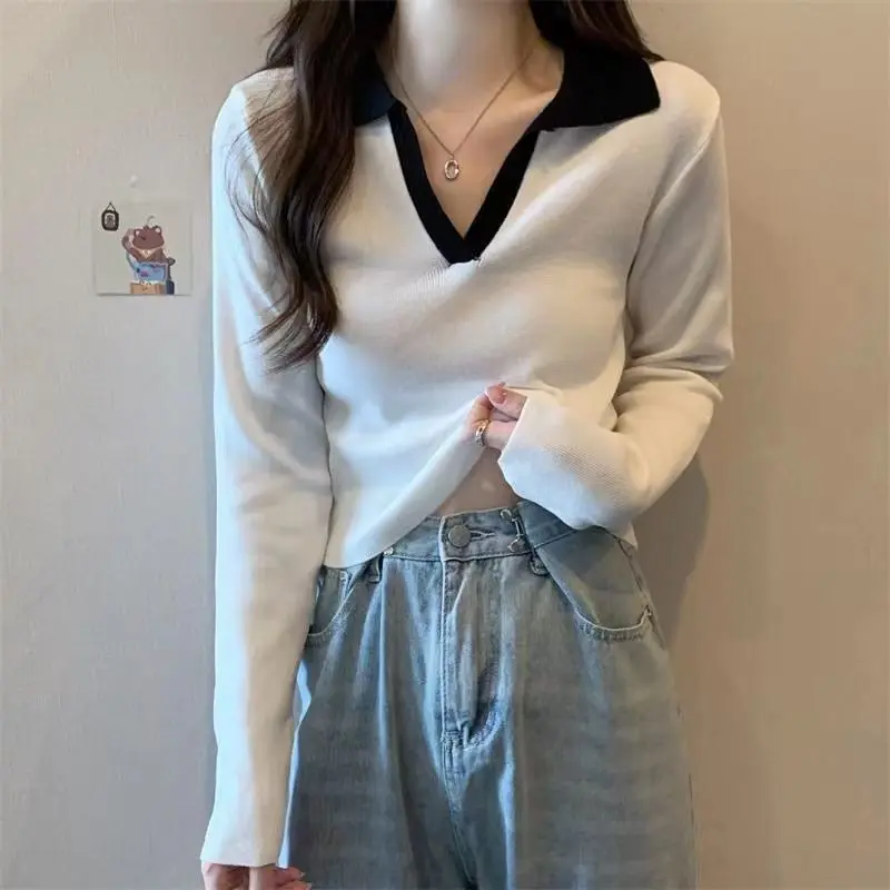 Women Korean Fashion Contrast Color Long Sleeve Chic T-shirt Spring Autumn Casual V Neck Slim All Match Basic Tops Ropa De Mujer