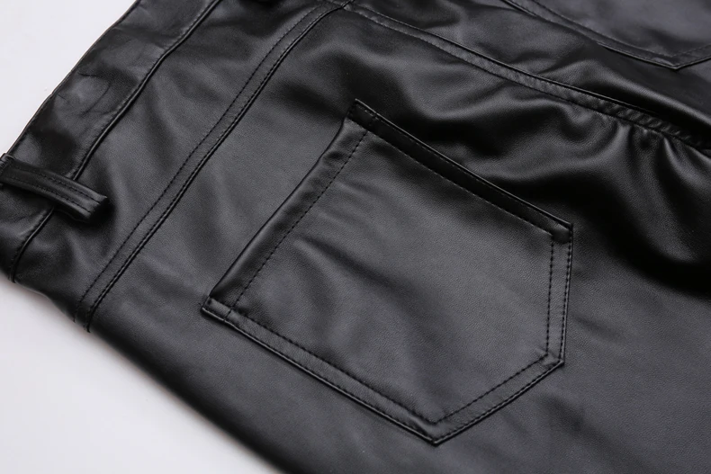 Herren-Lederhose, schmale Passform, elastisch, modisch, PU-Leder, Bikerhose, Nachtclub, Party- und Tanzhose, dünn – Detail 8