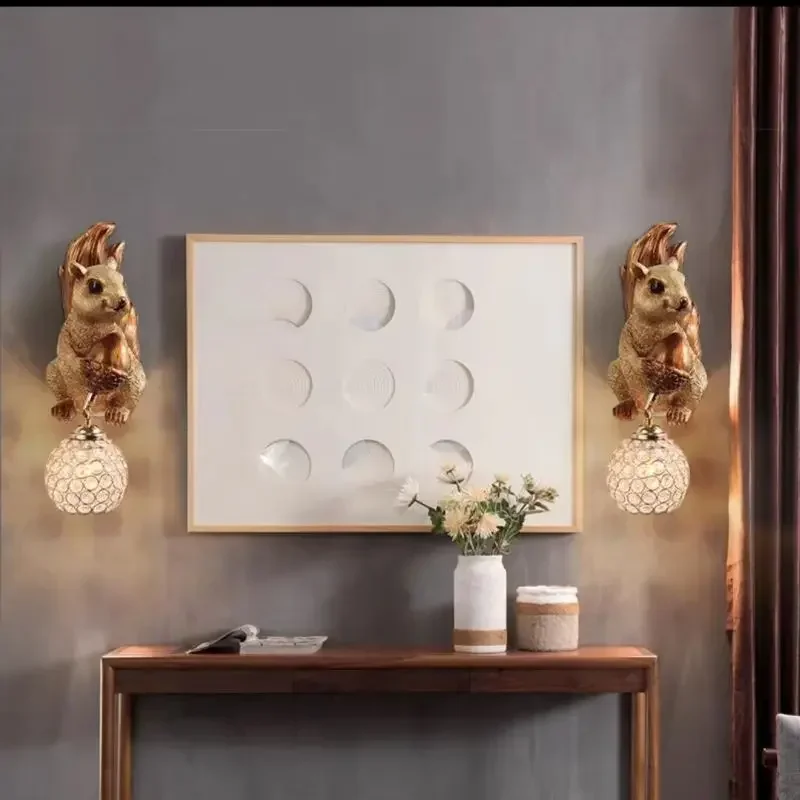 Creative Cute Squirrel Design Wall Lamps Vintage Resin LED Lights Living Dining Bedroom Bedside Home Decoration Lighting