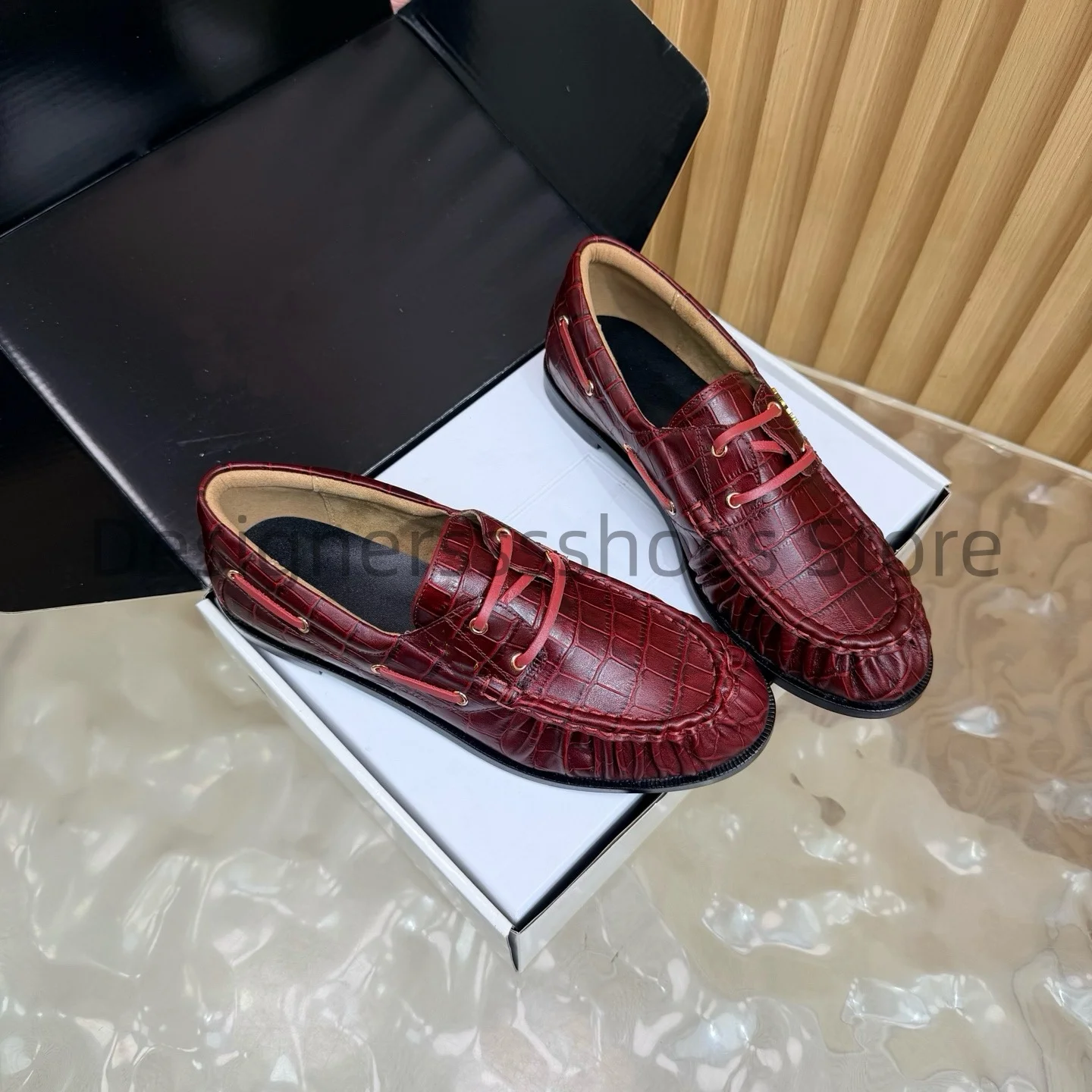 2026 Pleated Couple Loafers Almond Toe Stone Grain Cow Leather Sheepskin Lining Italian Leather Outsole Sizes 34-43