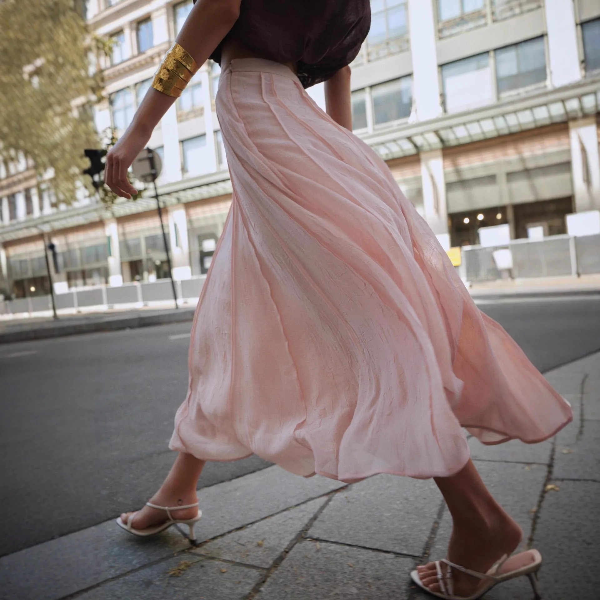 

2026 European and American Spring New Solid Color Patchwork Full Swing Gentle Fairy Midi Skirt