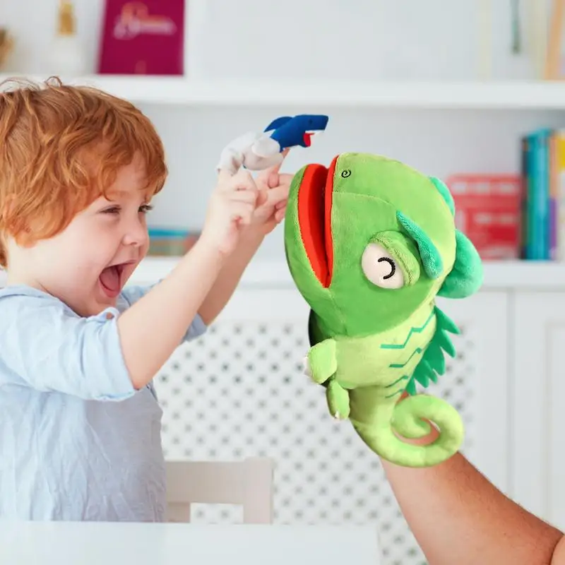 Animal Hand Puppets Realistic Cute Chameleon Plush Kids Interactive Toys Super Soft Hand Puppet With Movable Mouth