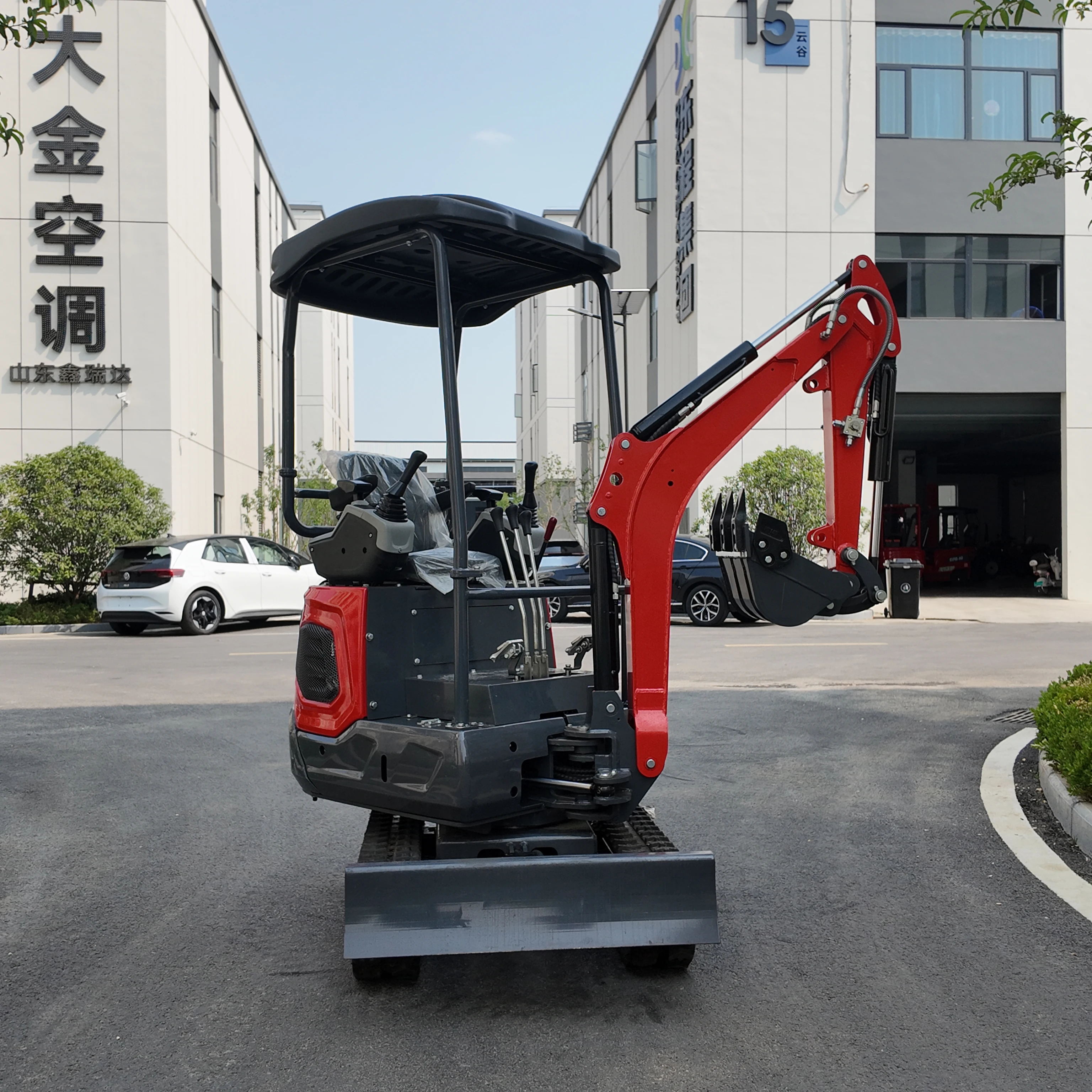 1.5 Ton 1.6 Ton Mini Excavator Customize Factory Price Mini Digger  Free shipping Kubota Engine  Excavator Crawler Excavator
