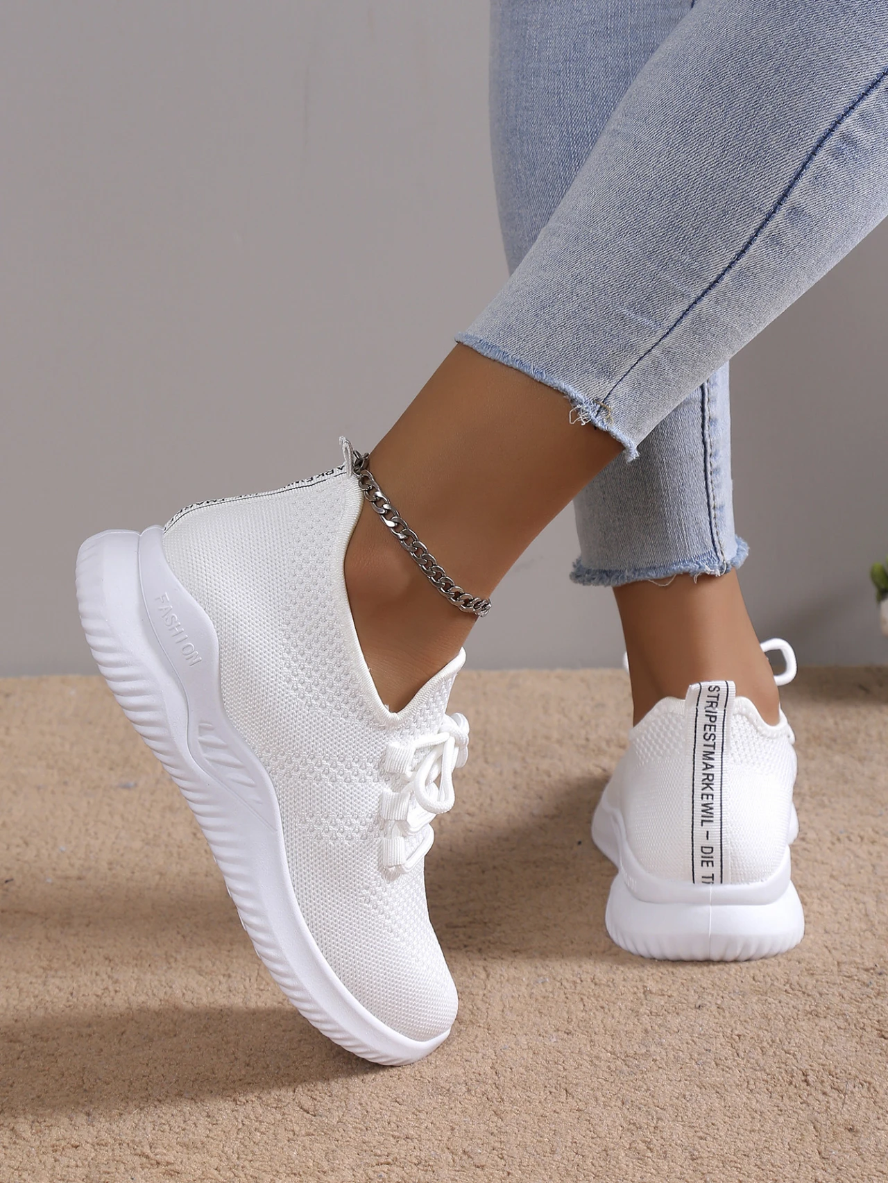 Moda donna scarpe Casual traspirante maglia da passeggio stringate scarpe basse Sneakers donna Tenis Feminino donna scarpe vulcanizzate