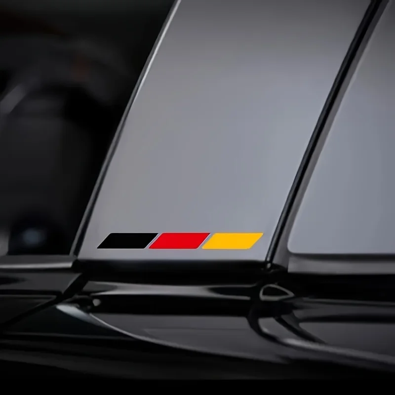 

4 наклейки с немецким флагом - черные, красные и желтые самоклеящиеся виниловые наклейки для автомобилей и мотоциклов, легко наносятся, с глянцевой поверхностью.