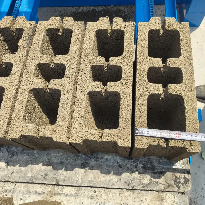 Qt4 24 Block Making Machine Semi Automatic Hollow Hallow Concrete Cement Interlock Brick Make Machinery Max Yellow Spain Blue