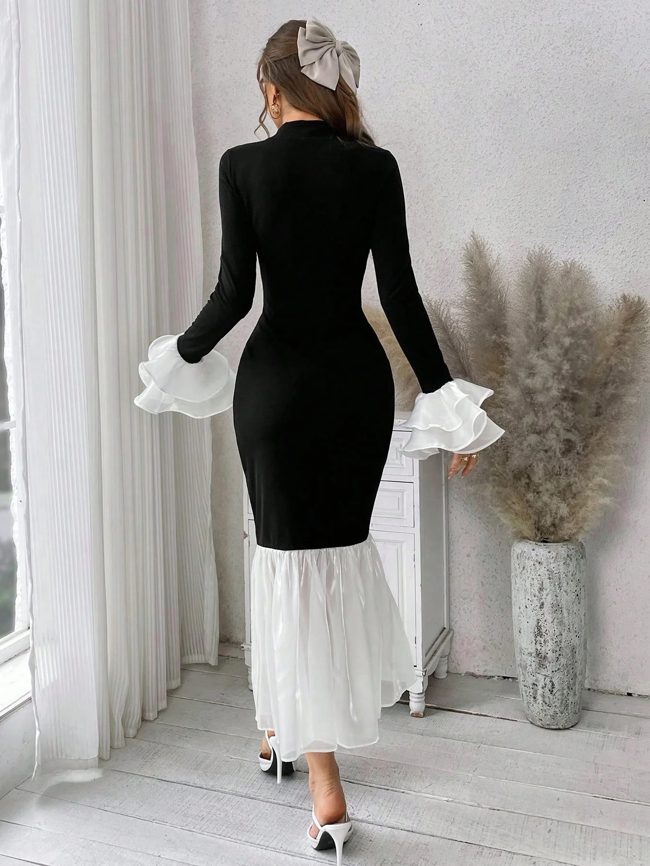 A black and white contrast-sti - огляд і ціна Winter Clothing Pinterest