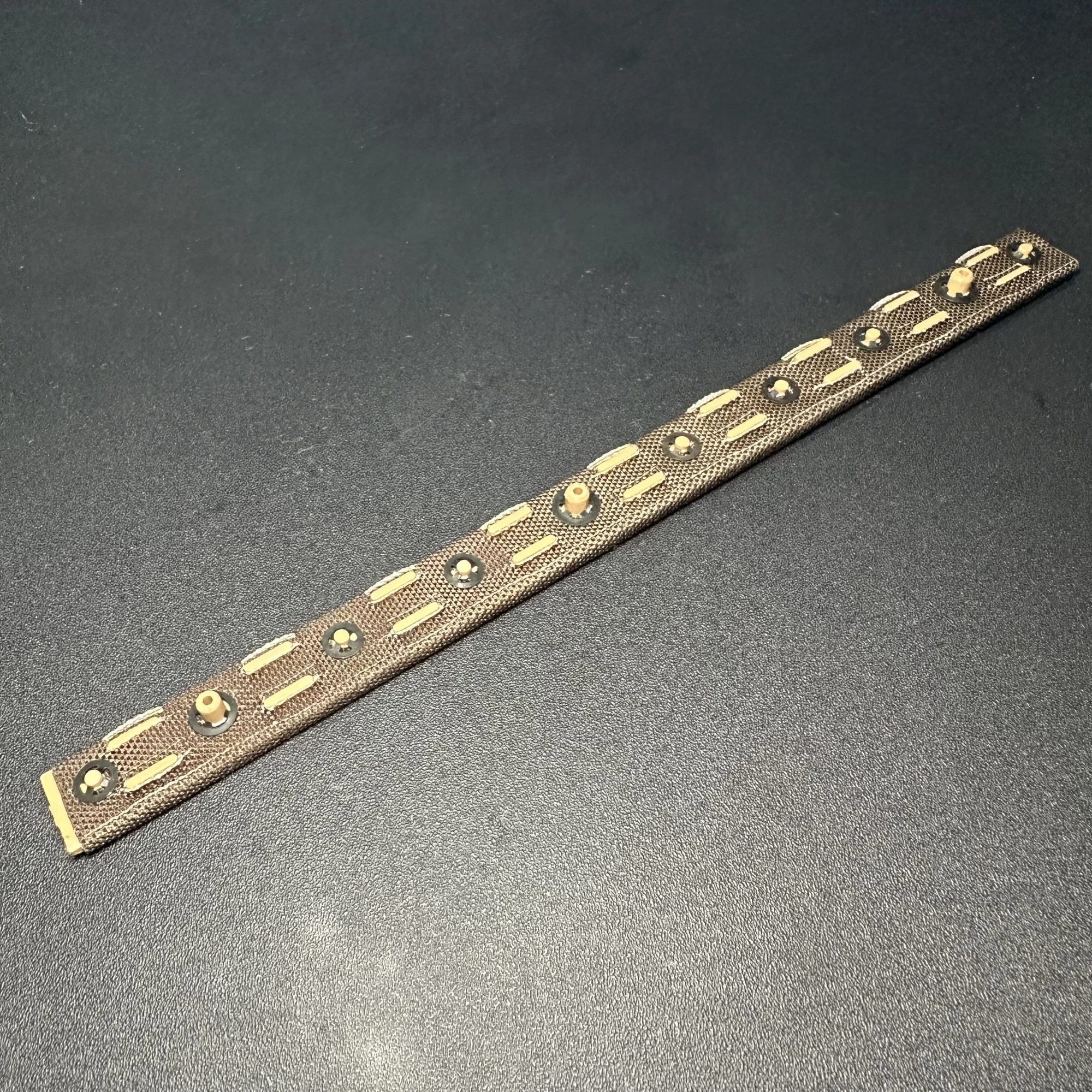 

FK-1150 302RV93050 Oil Application Pad Holder for Kyocera M2040 M2135 M2235 M2540 M2635 M2640 M2735 M2835 P2040 P2235 P2335*5