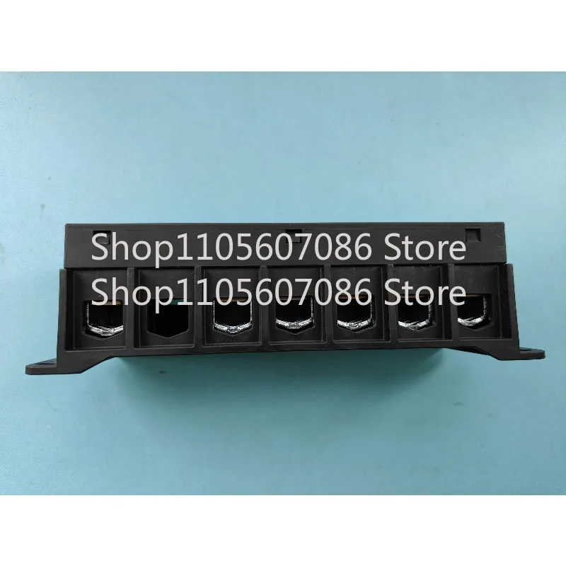Suitable for Schneider Inverter ATV610/630/930 /340 Main Circuit Output Terminal Block, New