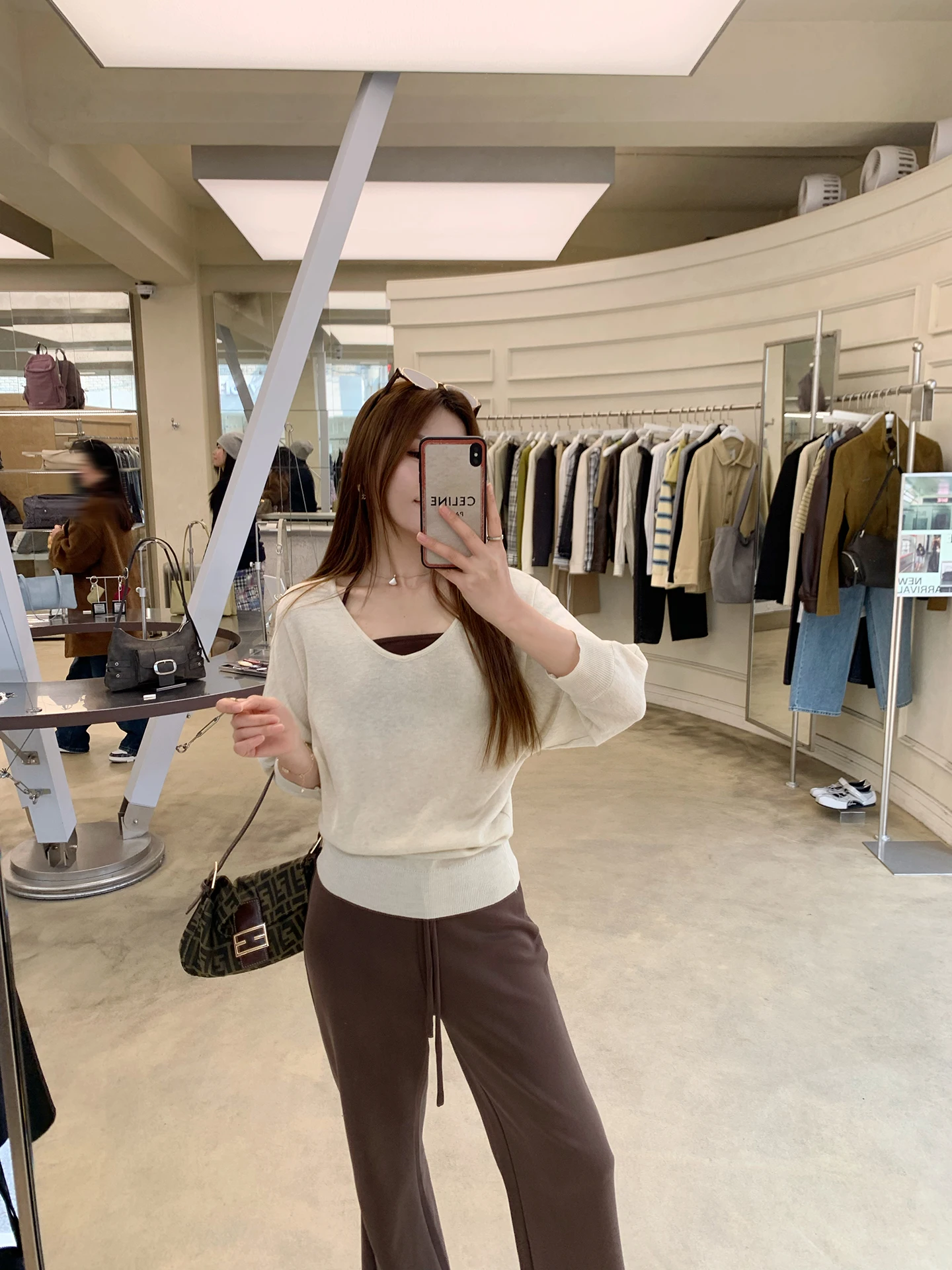 

Benxe New 330 Hanging Neck Strap V-Neck Batwing Sleeve Lazy Feeling Top Women's Fashion Set Polyester Rayon Nylon Spandex Blend