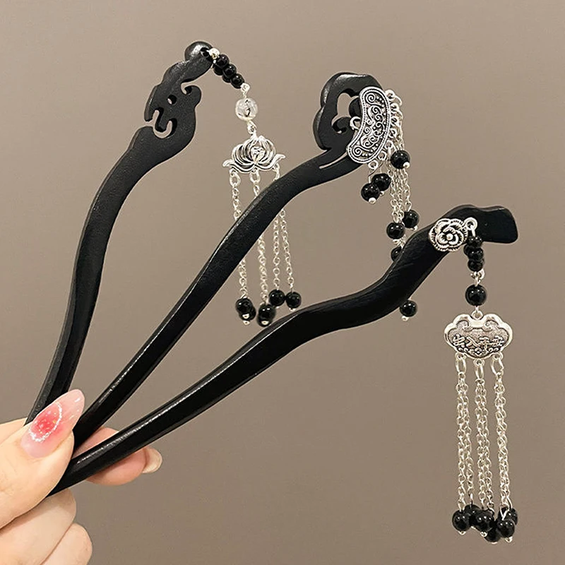 Vintage Wood Tassel Step Shaking Chopstick Hair Stick New Girl Chinese Traditional Style Hair Accessory