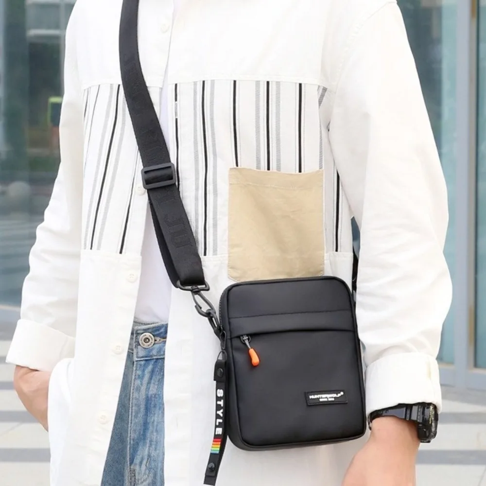 

PU Leather Men's Crossbody Bag Large Capacity Smooth Shoulder Bag Japanese Style Anti-Splash Water Sports Fitness Pouch Work