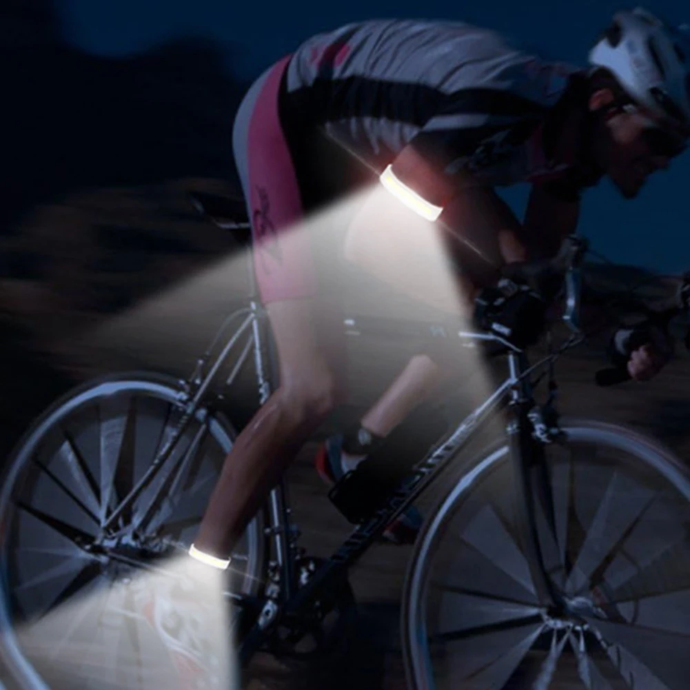 

Наручный фонарь для ночного бега с LED-подсветкой COB, сигнальный ремень-фонарь на руку, 3 режима, для велоспорта и бега, водонепроницаемый, USB-перезаряжаемый
