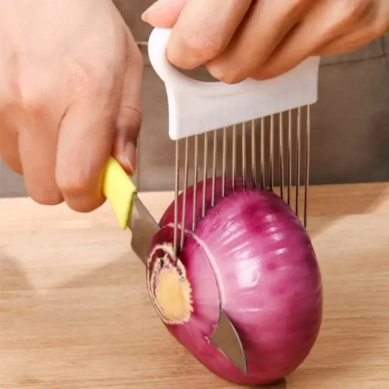 Effortlessly Slice Onions with  1pc Colorful Onion Slicer Kitchen stainless steel potato chip onion holder for chopping assi