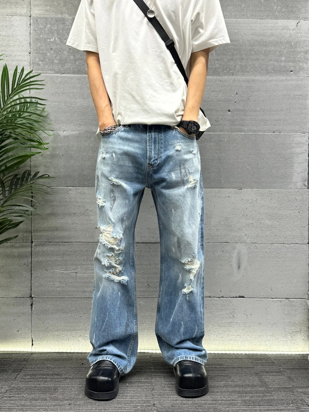 Blue Clean Version Straight Leg Jeans Washed Denim Pants Men's Casual Long Trousers New Style Summer Hole Punching Jeans