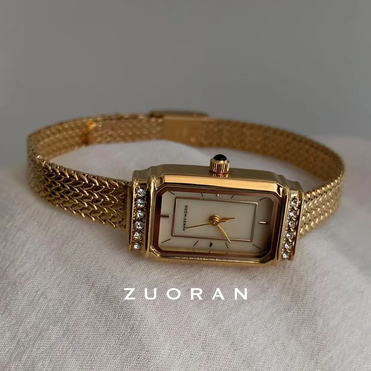 Women's Rectangular Wristwatch description 5